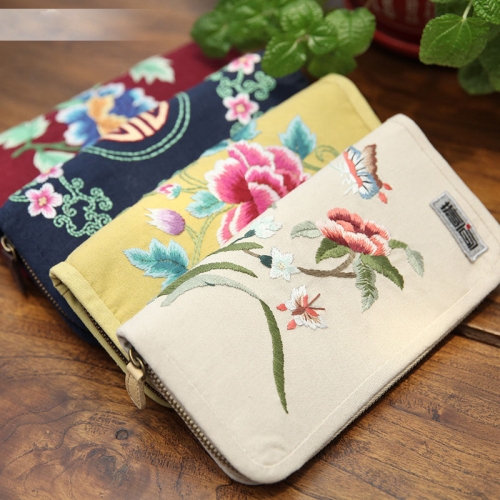 High quality Handmade Fabric Embroided Square Purse