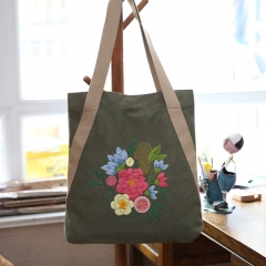 Handmade embroidery handbag three-dimensional embroidered floral canvas women's large bag handmade DIY