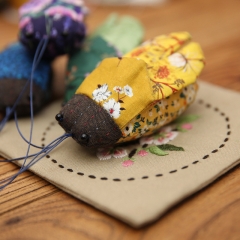 Cicada Adult and Children's Patchwork Embroidery Doll Gift Vintage Cicada Ornament Handmade Embroidery DIY