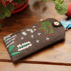Handmade Embroidery DIY Phone Pouch 3D Embroidered Fabric Art Material Kit Beginner Entry Set