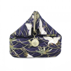 Coin purse and wind clasp coin purse mini bag triangular bag.