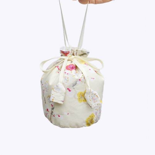 Classical Style Handbag and Bucket Bagwith Palace-inspired Fabric Accessories, Suitable for Hanfu