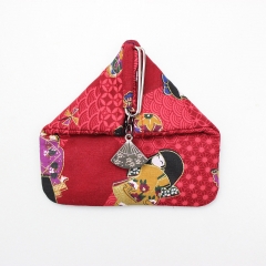 Coin purse and wind clasp coin purse mini bag triangular bag.